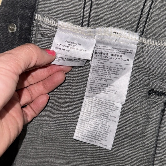 Levi's Limited Edition Pride Denim Vest - - Picture 8 of 8